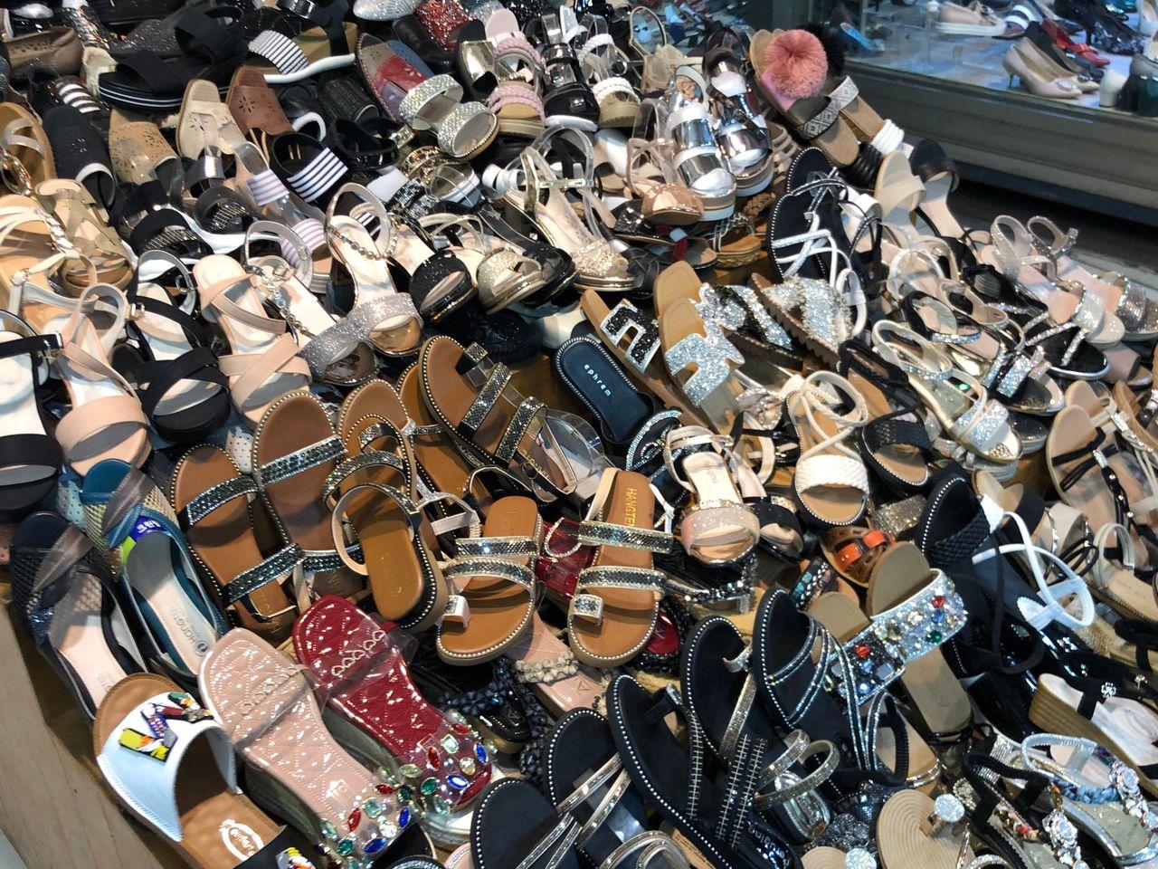 A Visit to the Dongdaemun Shoes Market